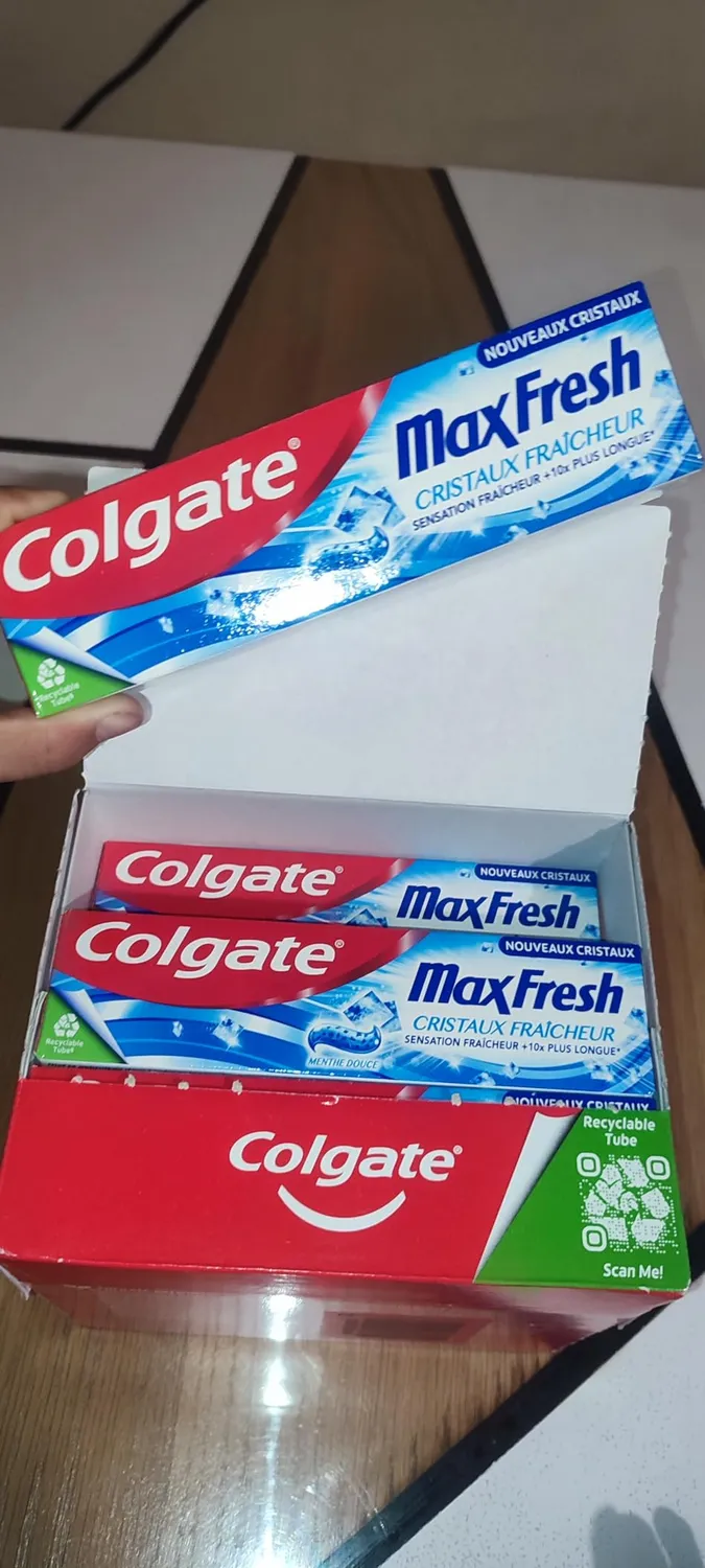 Colgate Max Fresh dentifrice cristaux fraîcheur lot de 12 x 75 ml