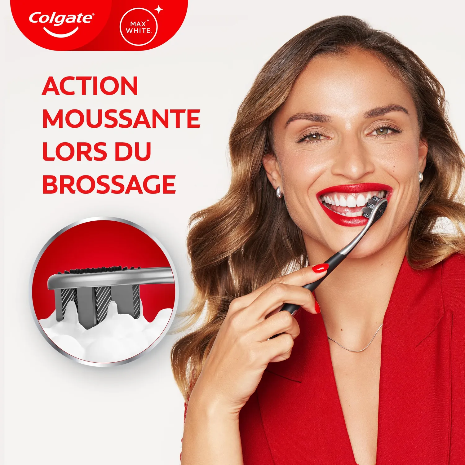 Colgate Max White Ultra brosse à dents souple brins charbon unitaire