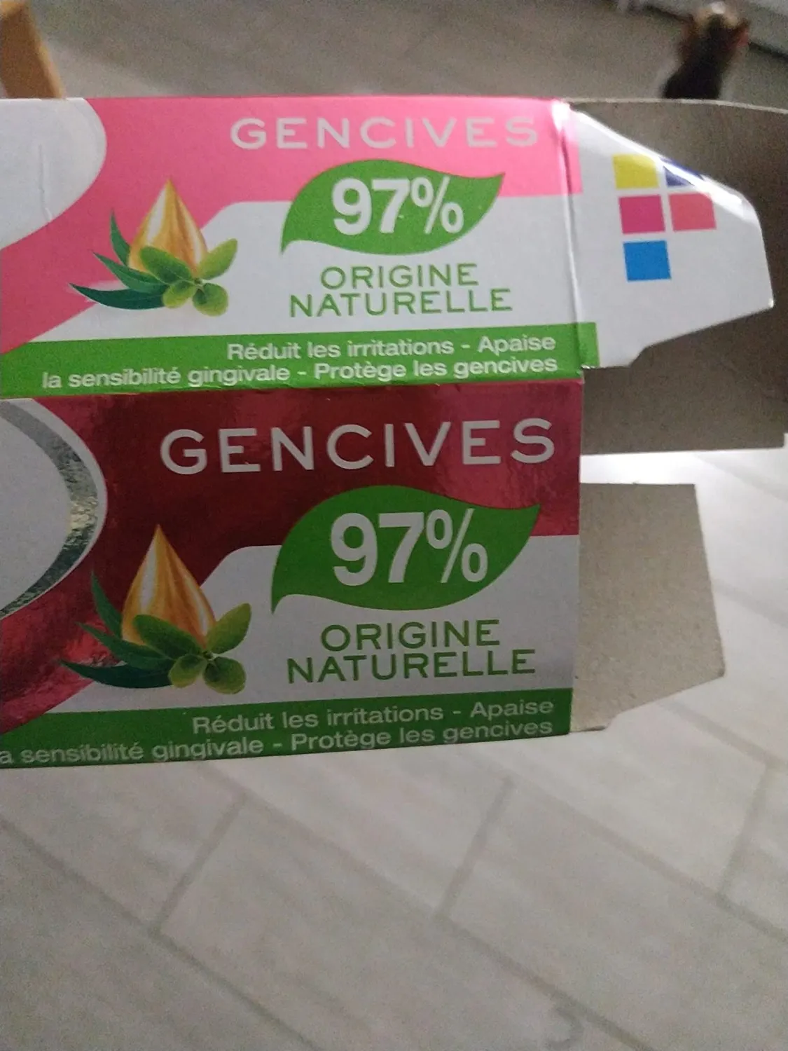 Sanogyl Soin Huiles Essentielles dentifrice gencives 75 ml naturel