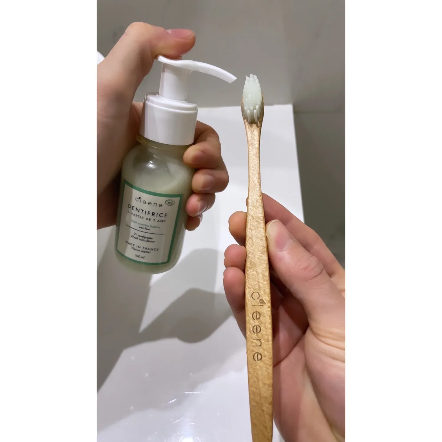 C'leene Brosse à dents 7+/ADULTES SOUPLE brosse à dents – bois de hêtre