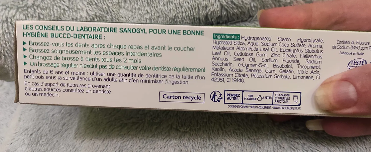 Sanogyl Soin Huiles Essentielles dentifrice 75 ml antibactérien