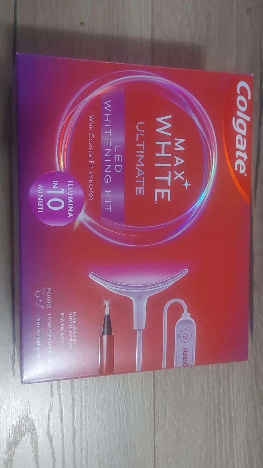 Colgate Max White Ultimate kit blanchiment LED à domicile sérum