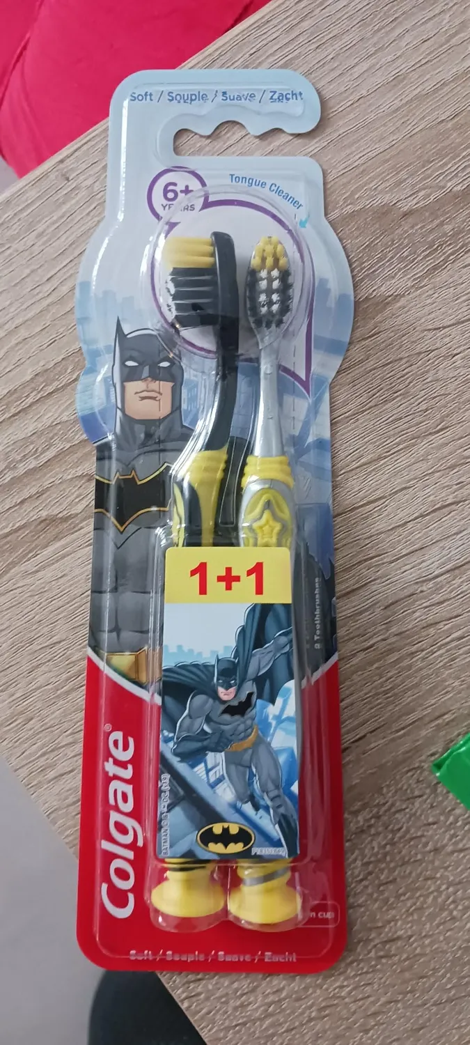 Colgate Oral Care Kids 6+ brosse à dents lot de 2 souple