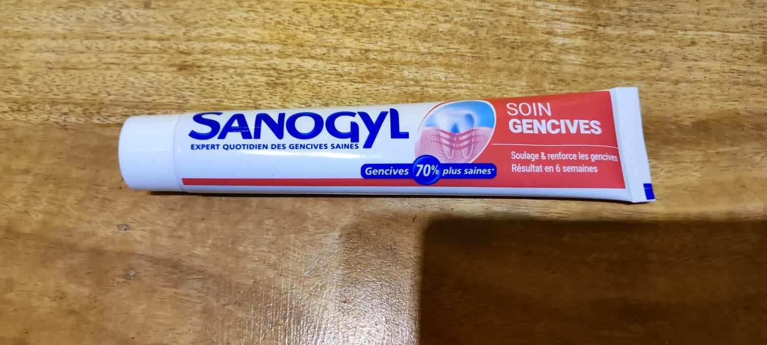 Sanogyl Soin Gencives dentifrice 75 ml vitamines E et B5