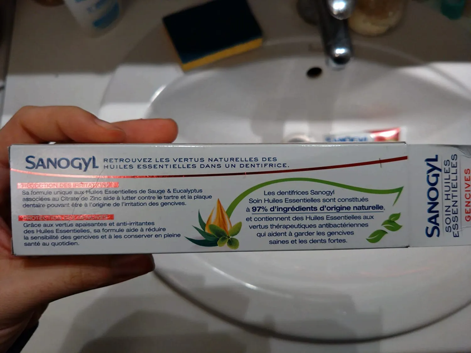 Sanogyl Soin Huiles Essentielles dentifrice gencives 75 ml naturel