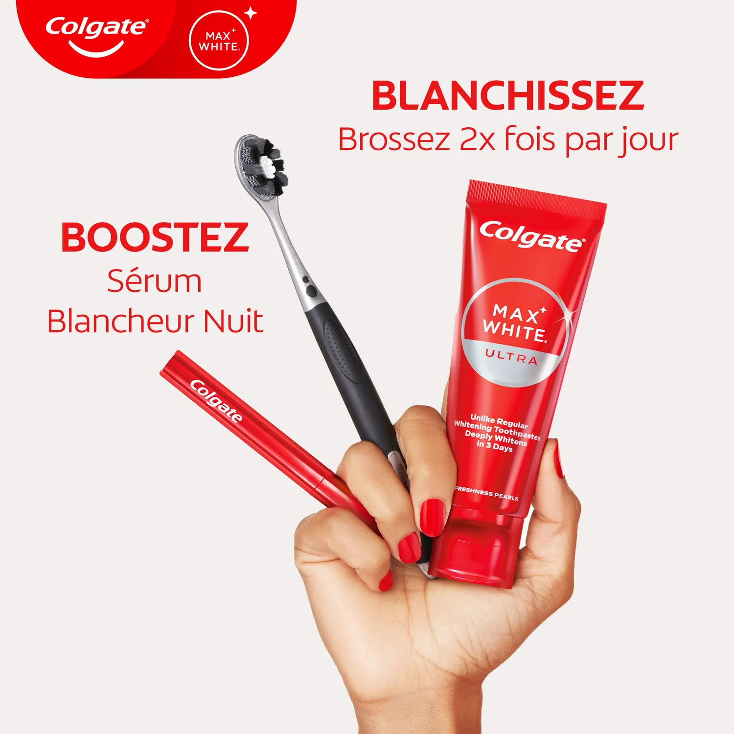 Colgate Max White Ultra brosse à dents souple brins charbon unitaire